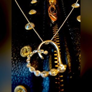 Necklace, Heart of Faux Crystals, light chain holding the heart pendant, 9-1/4”